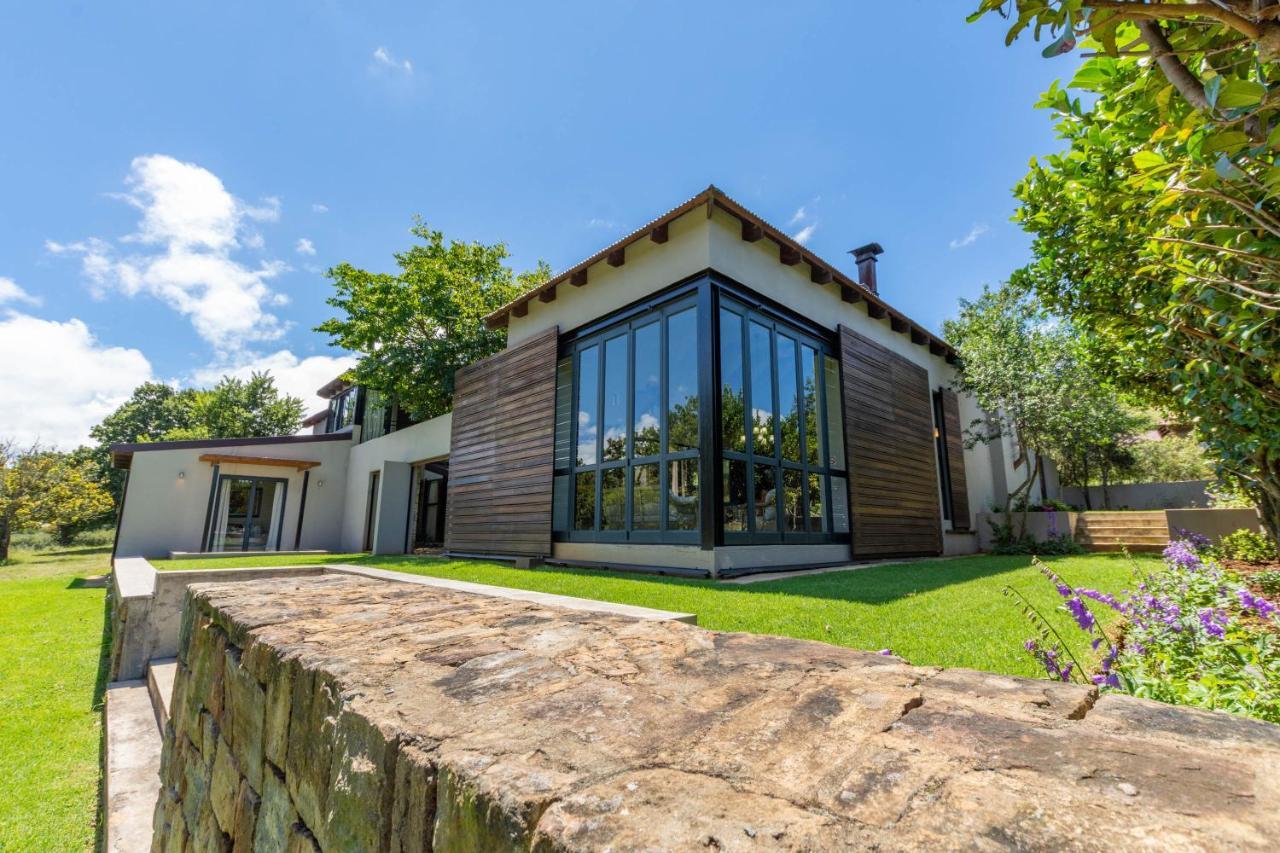 109 Upwood Villa