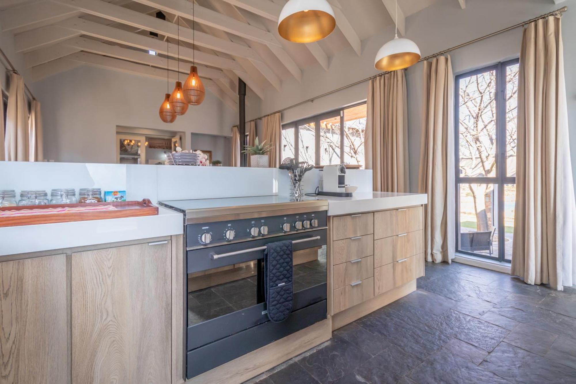 109 Upwood Villa *